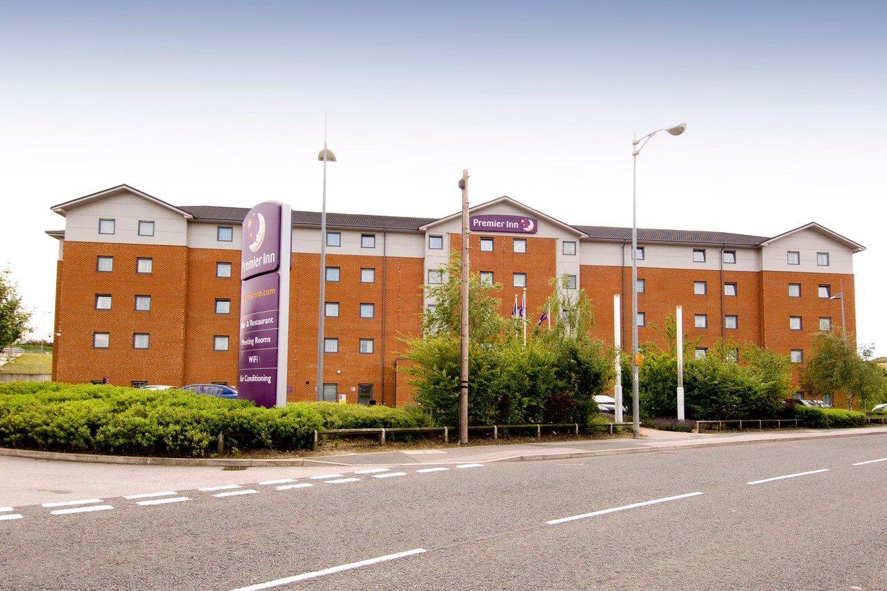 Premier Inn Castleford - Xscape, M62, Jct 32 Exterior photo